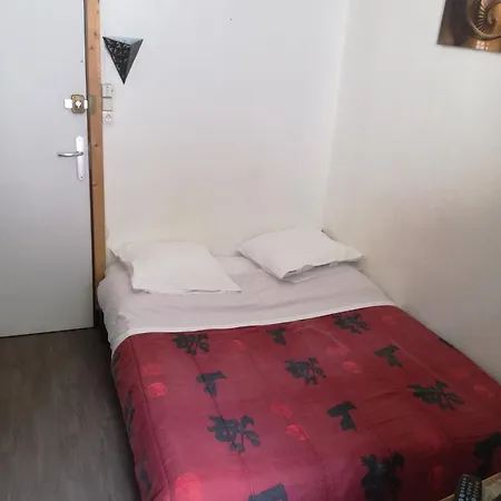 Le Cm Hotel